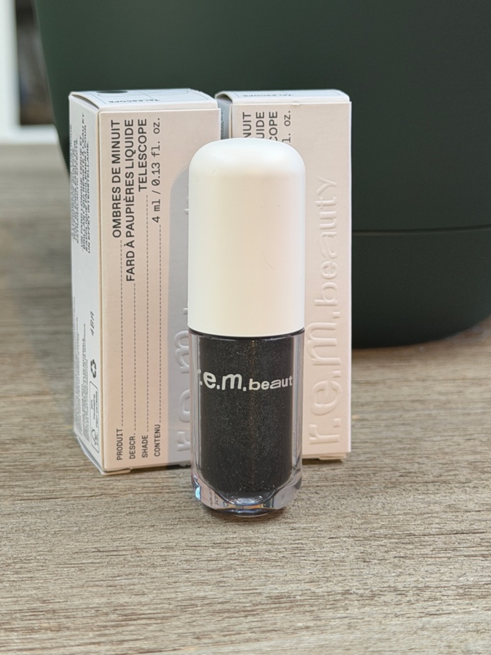 R.e.m. beauty Ariana Grande Eyeshadow 2!